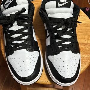 EUC LIKE NEWNike Woman’s Black and White High-Top Dunks Sneakers worn 2 times.